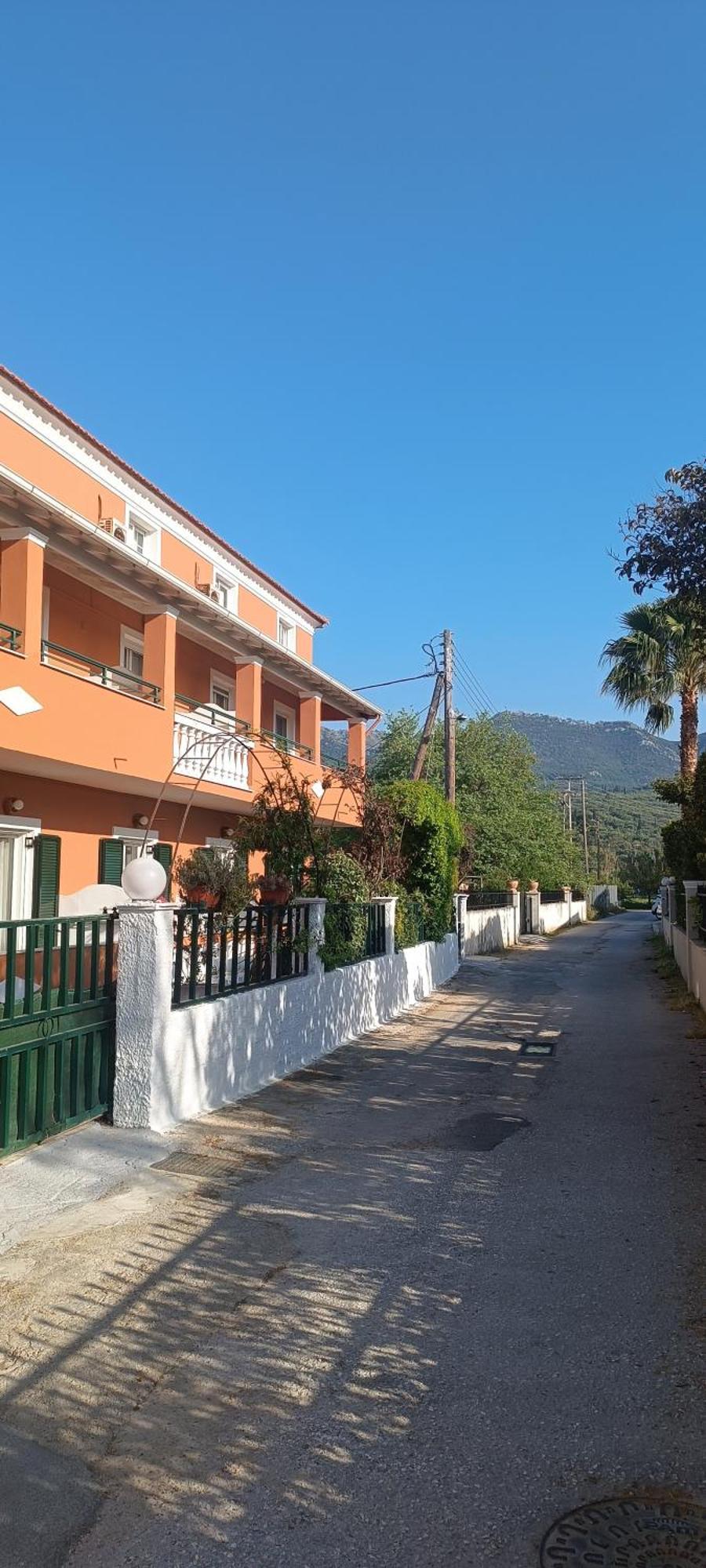 Alexandra'S Apartments Acharavi  Ngoại thất bức ảnh