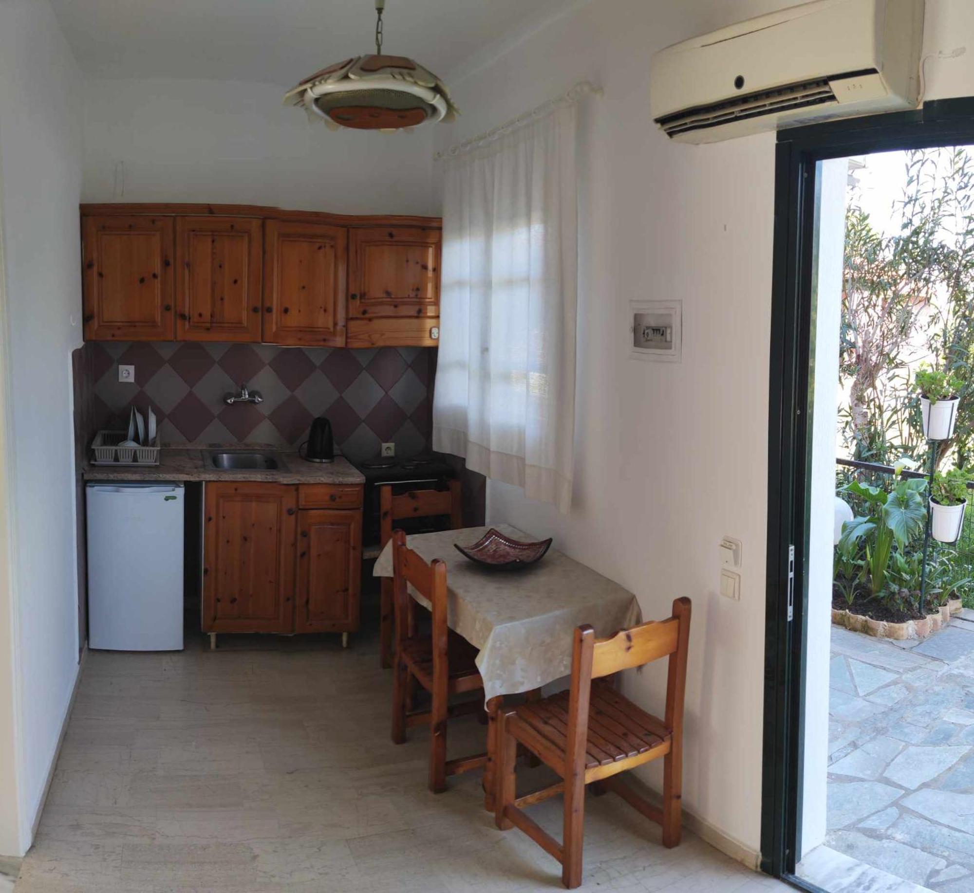 Alexandra'S Apartments Acharavi  Ngoại thất bức ảnh
