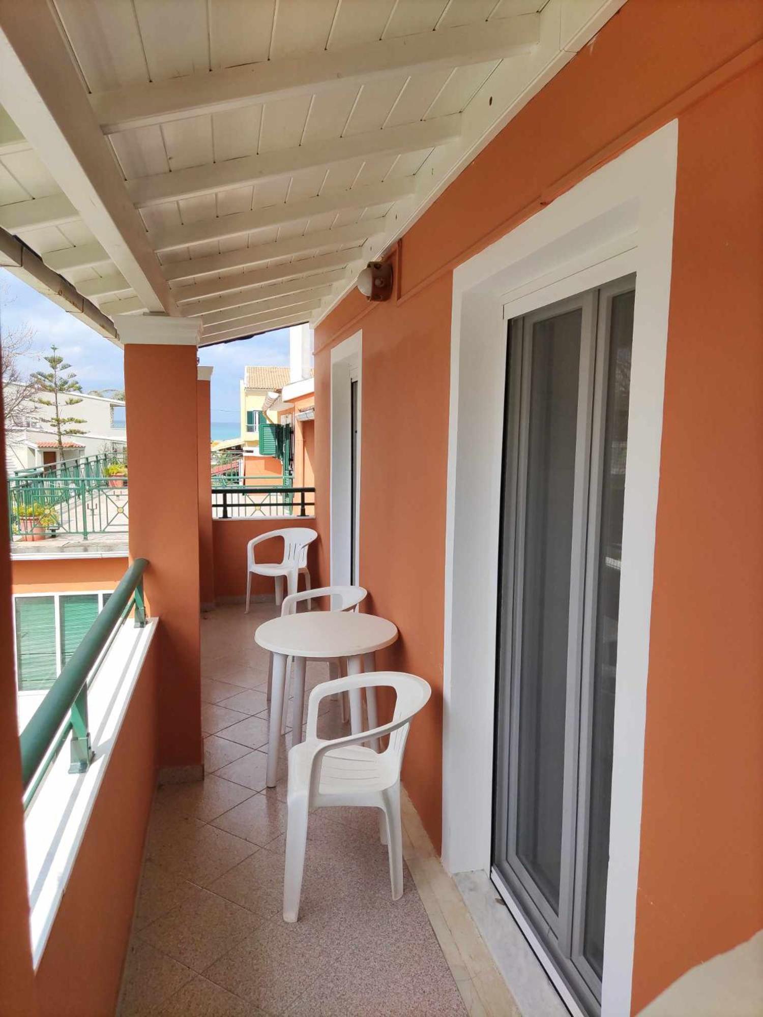 Alexandra'S Apartments Acharavi  Ngoại thất bức ảnh